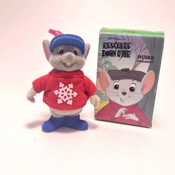 Miss Bianca & Bernard vintage 1990 McDonald's Christmas flocked tree ornaments. - Picture 5 of 9